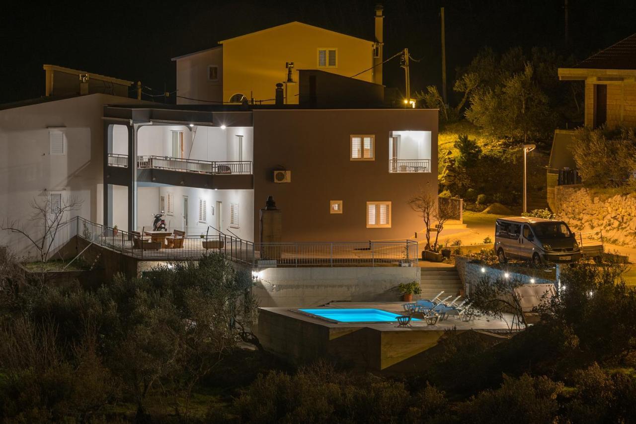 מאקרסקה Villa Violeta With Amazing Sea View מראה חיצוני תמונה